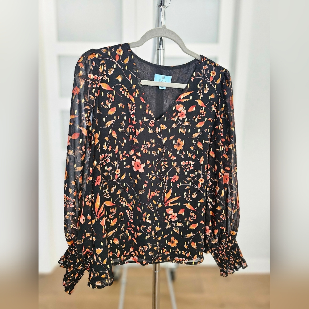088. CeCe Red and Orange Ruffled V-Neck Blouse